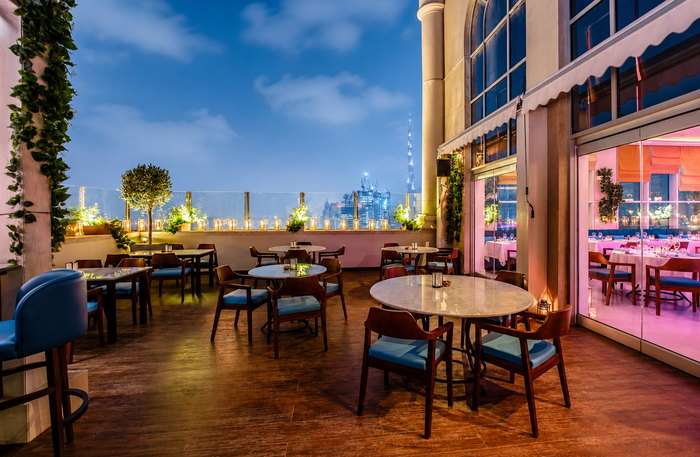 Iconic La Perle Silver B Ticket with 3-Course Dinner at Babiole Dubai