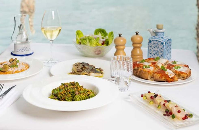 Ain Dubai Tickets and Luxurious Italian Dining Experience at Alici with Stunning Bluewater Views for Two |  at Wondergifts