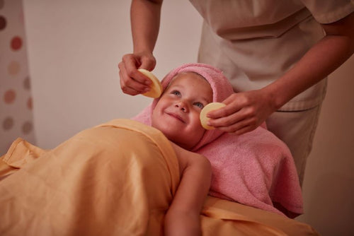 Indulge your Kids with 60 Min Spa Package at Spa Cenvaree |  at Wondergifts