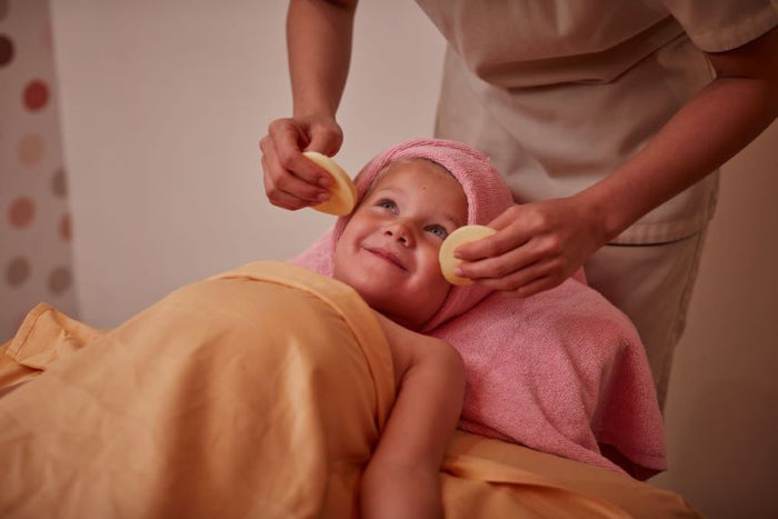 Indulge your Kids with 60 Min Spa Package at Spa Cenvaree |  at Wondergifts