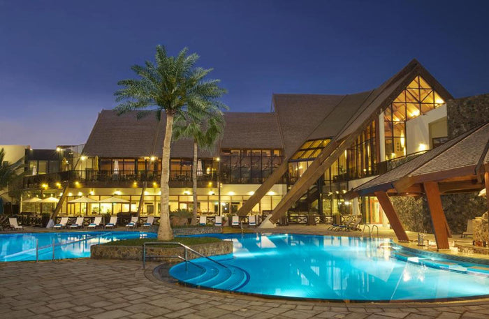 Luxurious Summer 1-Night Stay with Breakfast for a Family at JA Palm Tree Court |  at Wondergifts