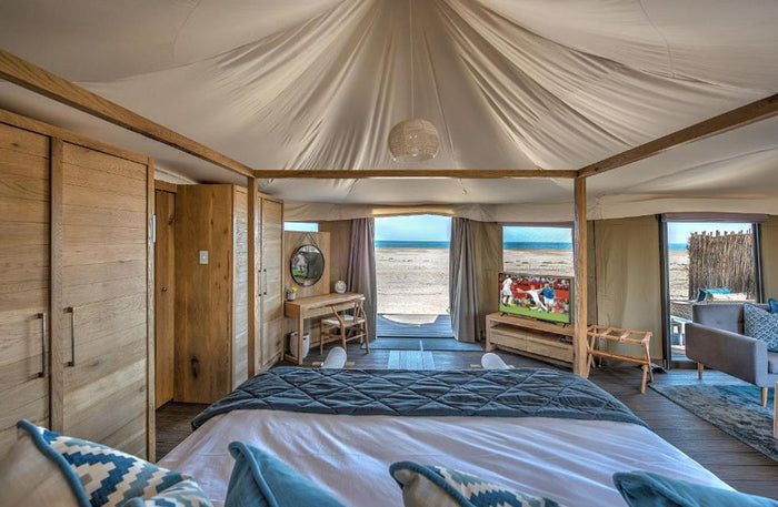 Luxury Premium 2-Bedroom Tent Stay with Private Pool for Two at Kingfisher Retreat |  at Wondergifts