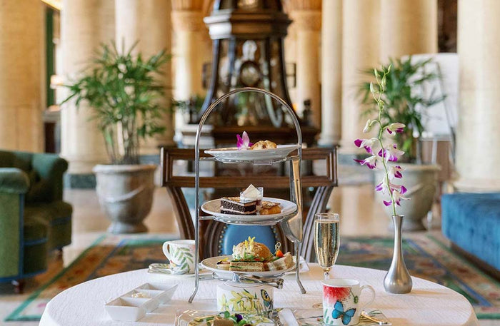 Relaxing 1-Hour Couples Massage with Elegant Afternoon Tea for Two at The Biltmore Hotel Villas |  at Wondergifts