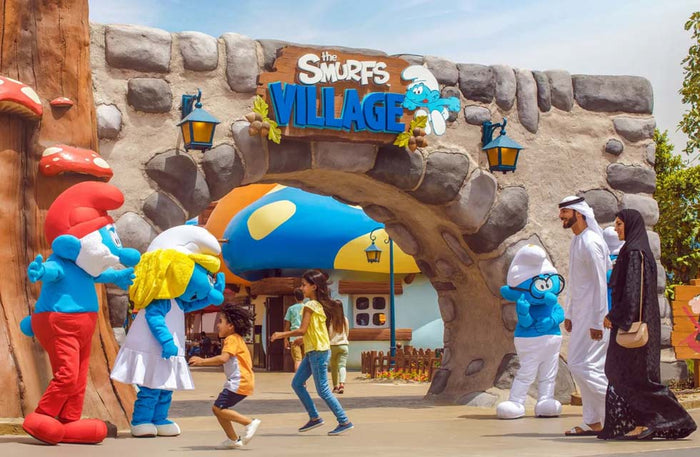 Luxurious One-Night Stay & Motiongate Tickets for Two |  at Wondergifts