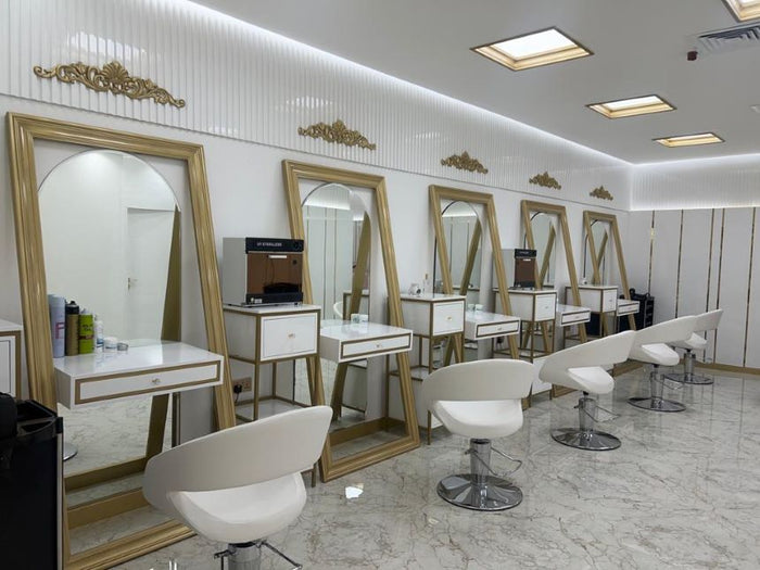 1-Hour Massage of your Choice at ELMAX Salon & Spa |  at Wondergifts
