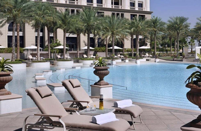 Couples Weekday Pool and Beach Access with F&B Voucher at Palazzo Versace |  at Wondergifts