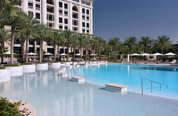 Couples Weekday Pool and Beach Access with F&B Voucher at Palazzo Versace |  at Wondergifts