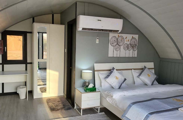 Luxurious Desert Camping in Platinum Pod with Breakfast & Dinner for Two |  at Wondergifts