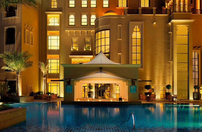 Rejuvenating Couples Massage with Exclusive Pool and Beach Access |  at Wondergifts