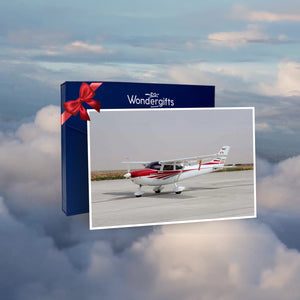 Unforgettable Private Aeroprakt Flight Over the Arabian Desert