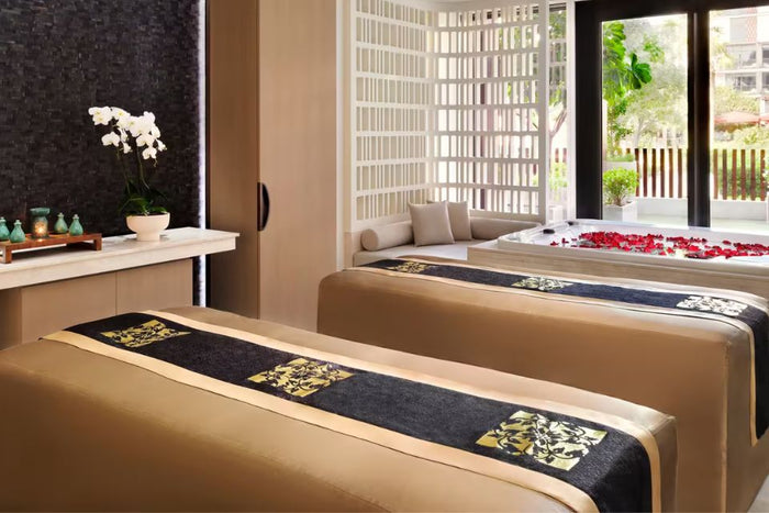 Rejuvenating 60-Minute Balinese Massage for One at Banyan Tree Spa Dubai |  at Wondergifts