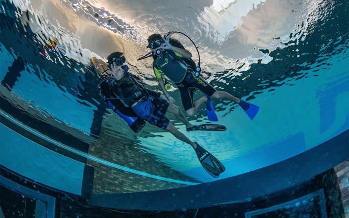 Wander Through the Depths of Dubai's Deep Dive Adventure |  at Wondergifts