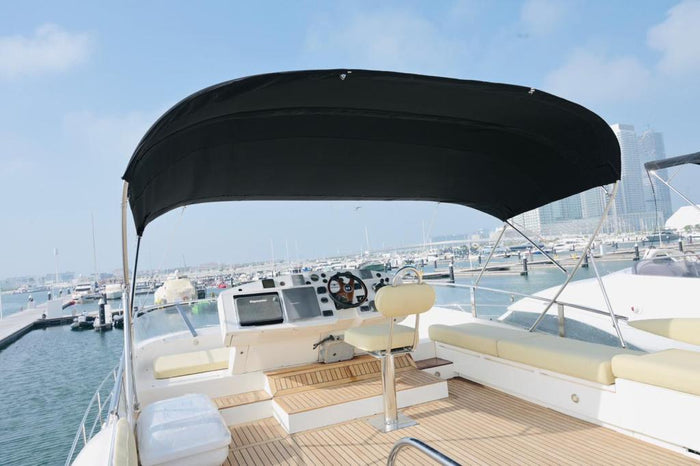 One Hour 63-Ft Yacht Rental Royal Vincy for up to 25 People |  at Wondergifts