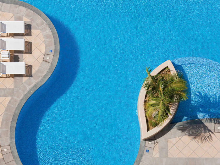 One Night Stay with Breakfast & Dinner for Two in Dubai Marina/JBR |  at Wondergifts