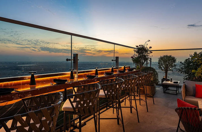 Merry Christmas & Happy New Year Box: 200+ Festive Experiences to Unwrap |  at Wondergifts