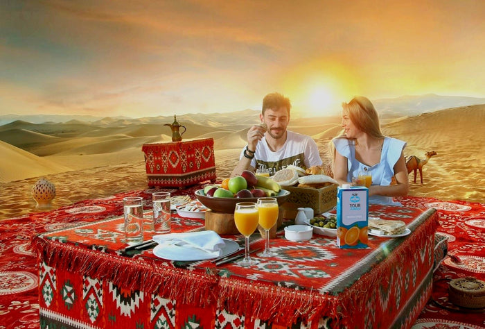Fun Falconry Safari with Breakfast for Two in Dubai |  at Wondergifts