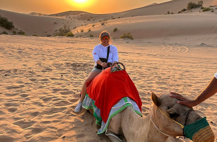 Sunset Desert Safari Experience with BBQ Dinner for One in Abu Dhabi |  at Wondergifts