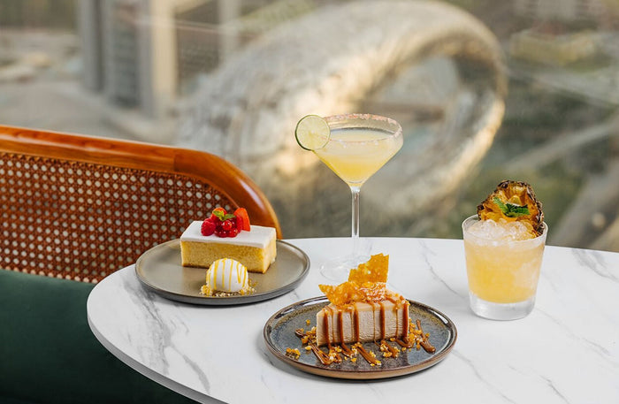 Unique Drunch for Two with House or Soft Drinks at Windows Bar and Lounge, Voco Hotel |  at Wondergifts