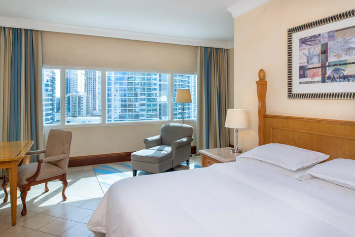 One Night Stay with Breakfast & Dinner for Two in Dubai Marina/JBR |  at Wondergifts