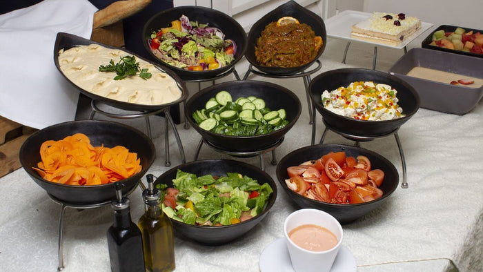 Enjoy 90-Min Dinner Cruise for 2, Dubai Marina – Live Music |  at Wondergifts