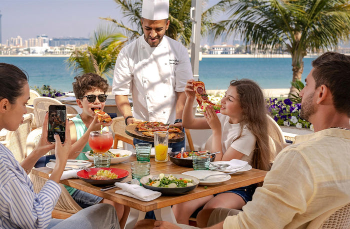 Eid Mubarak Gift Box: Exciting Activities, Spa, Dining and More with 200+ Choices |  at Wondergifts