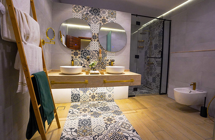 Al Marmoom Luxury Dome Stay: One Night Full Board with G-Class Safari & More |  at Wondergifts