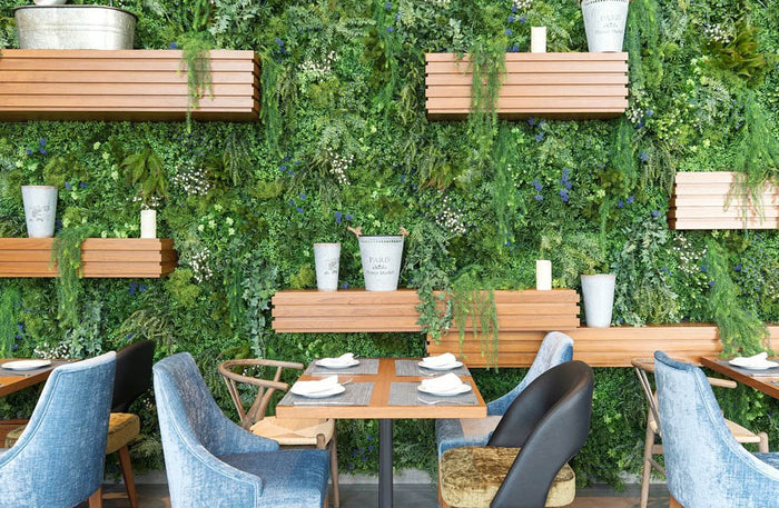 Romantic Dining for Two with Drinks and Burj Views at La Cruise, Canal Central Hotel |  at Wondergifts