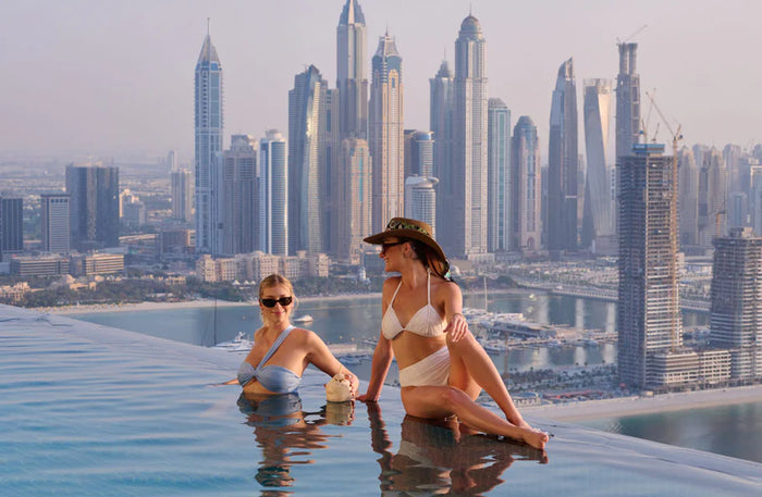 Romantic Luxury Palm Stay with Aura Skypool Experience for Two |  at Wondergifts