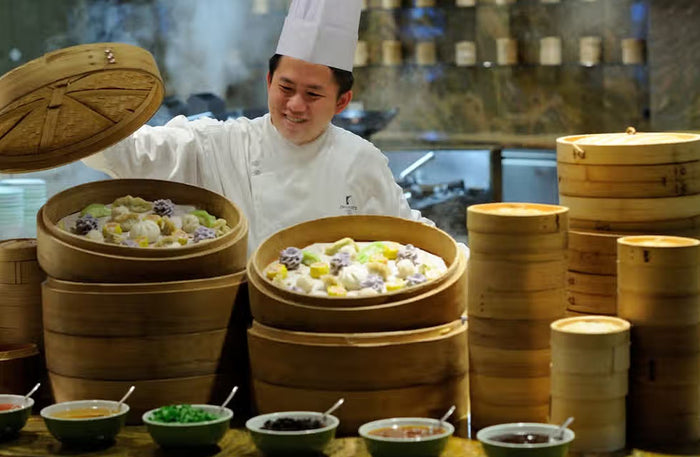 Romantic Couples Massage & Global Themed Buffet at Habtoor Grand Resort |  at Wondergifts